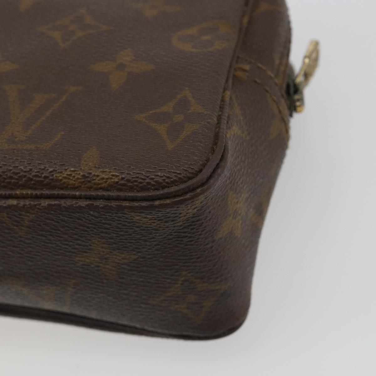 LOUIS VUITTON Monogram Trousse Toilette 18 Pouch M47526 LV Auth 194251