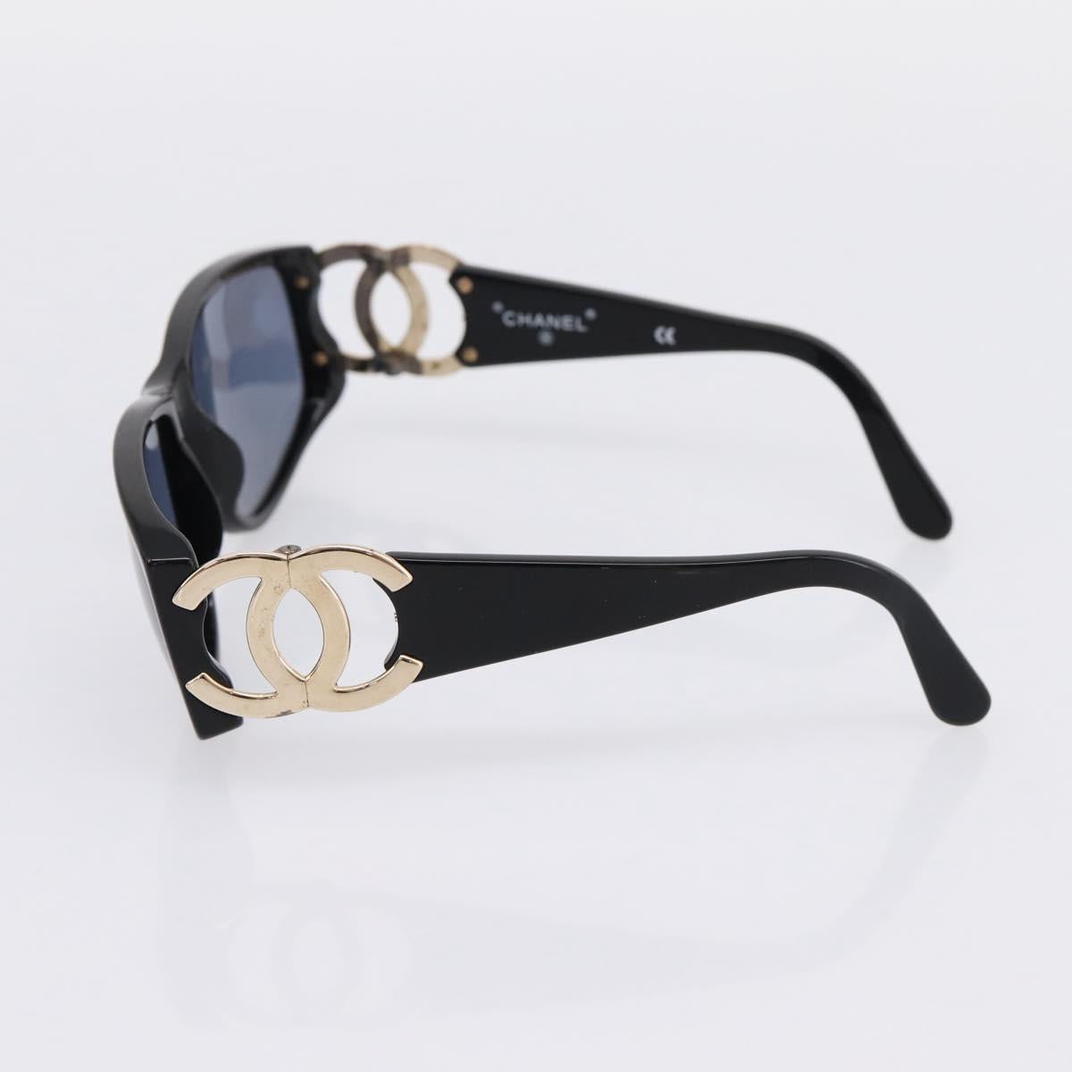 CHANEL Sunglasses plastic Black CC Auth 194406