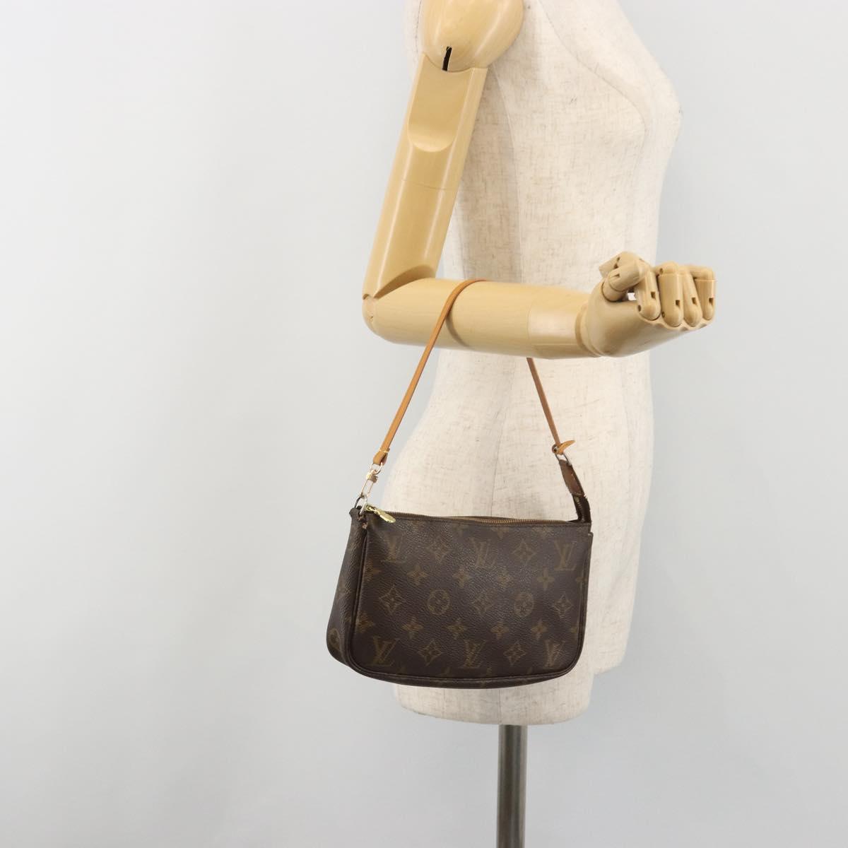 LOUIS VUITTON Monogram Pochette Accessoires Pouch M51980 LV Auth 194598