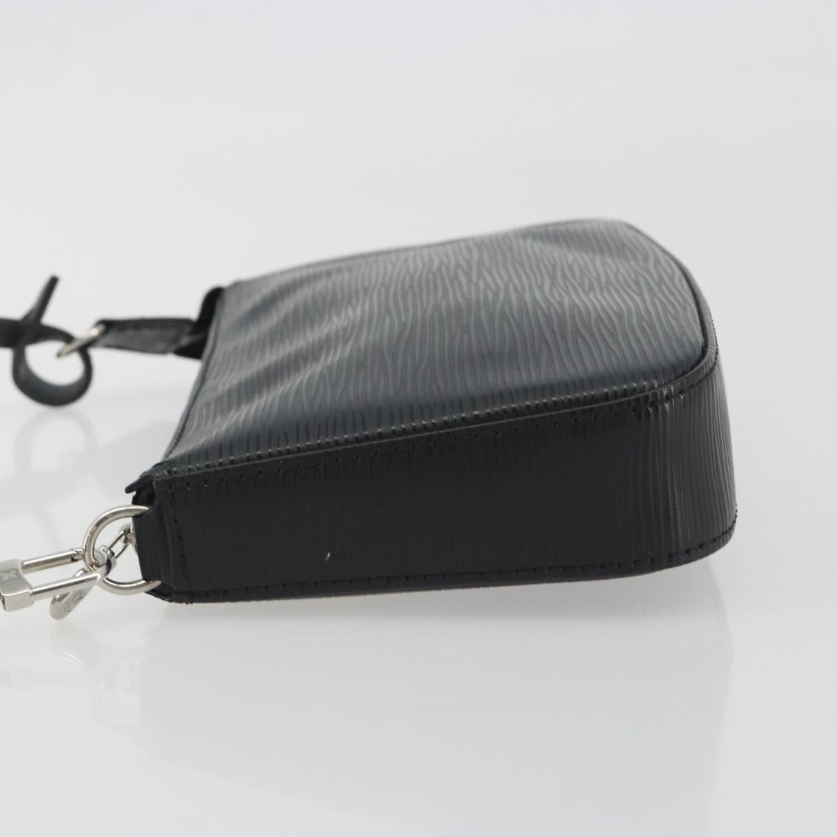 LOUIS VUITTON Epi Pochette Accessoires Pouch Black M52982 LV Auth 194599V
