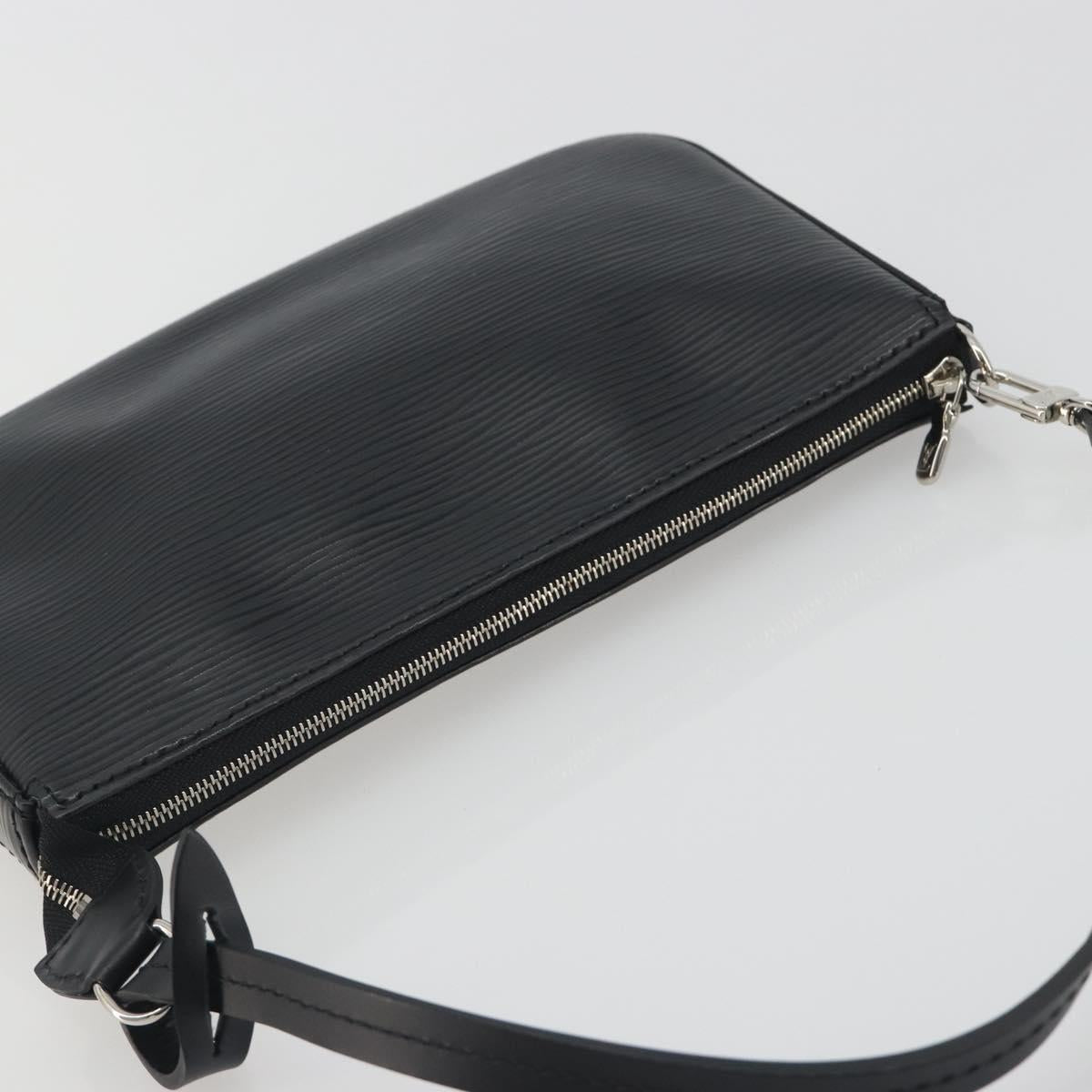 LOUIS VUITTON Epi Pochette Accessoires Pouch Black M52982 LV Auth 194599V