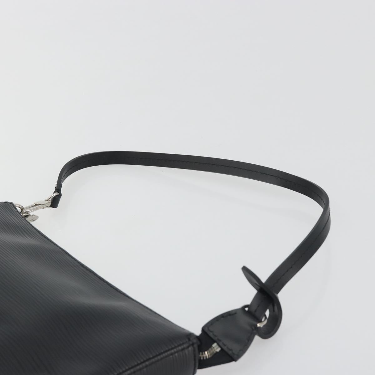 LOUIS VUITTON Epi Pochette Accessoires Pouch Black M52982 LV Auth 194599V