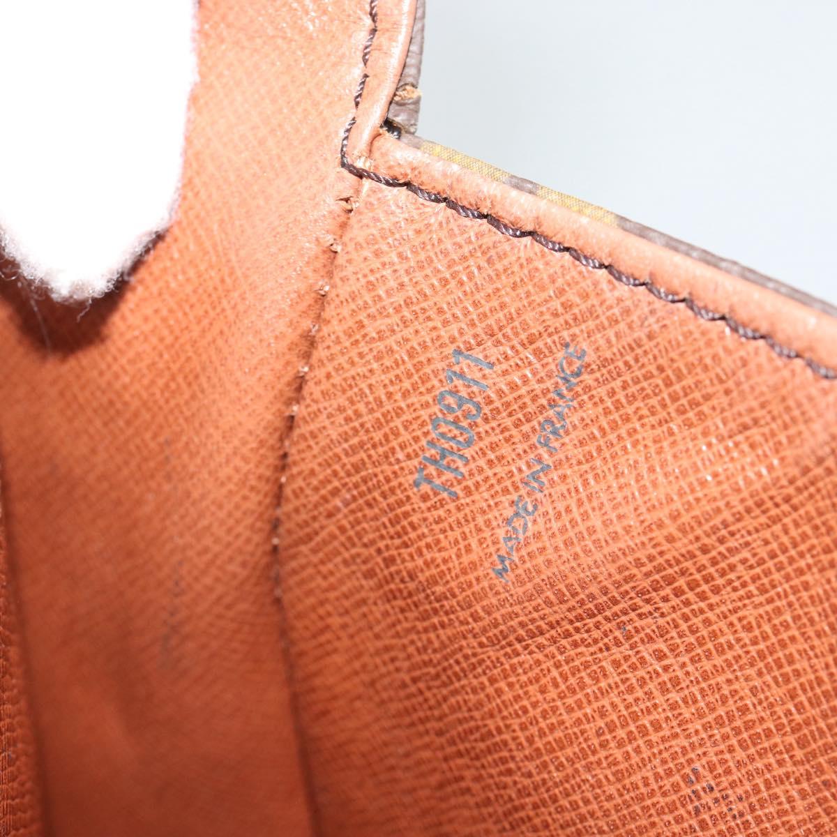 LOUIS VUITTON Monogram Saint Cloud GM Shoulder Bag M51242 LV Auth 194637
