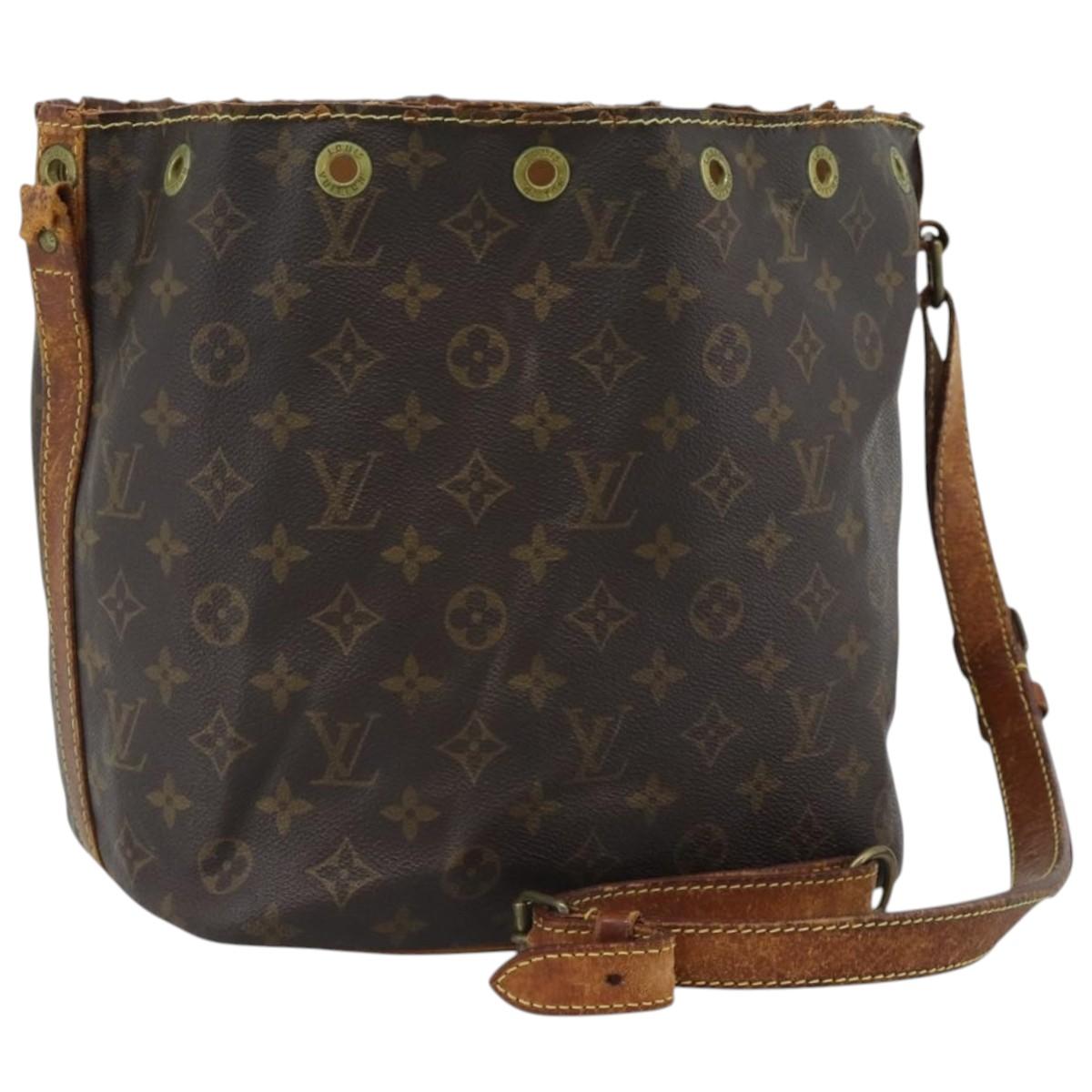 LOUIS VUITTON Monogram Petit Noe Shoulder Bag M42226 LV Auth 194644
