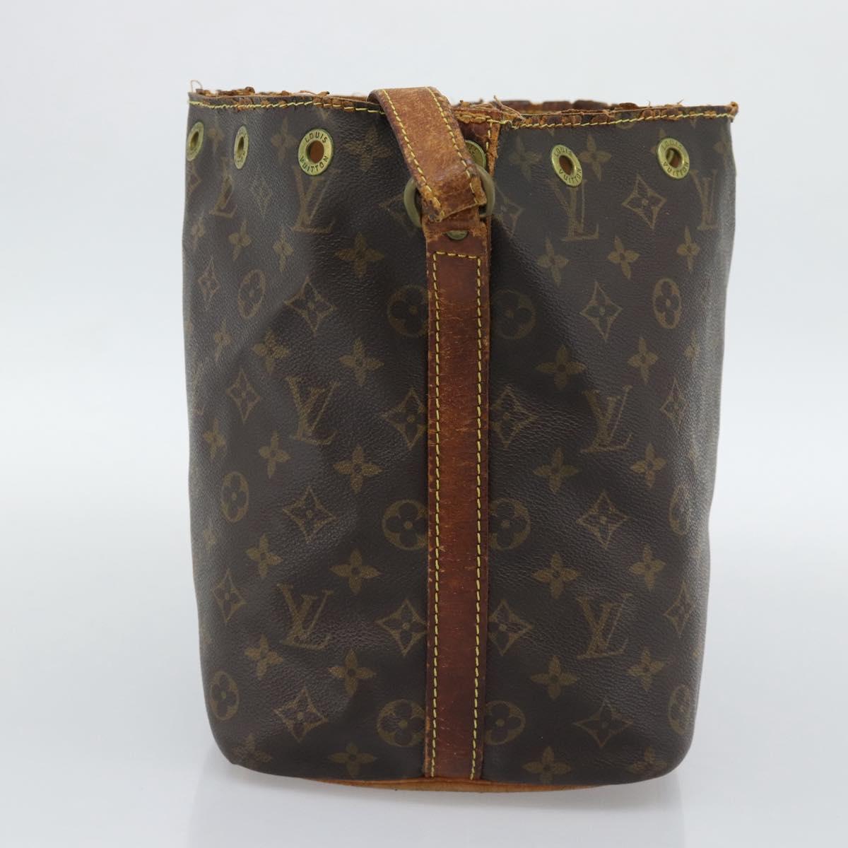 LOUIS VUITTON Monogram Petit Noe Shoulder Bag M42226 LV Auth 194644
