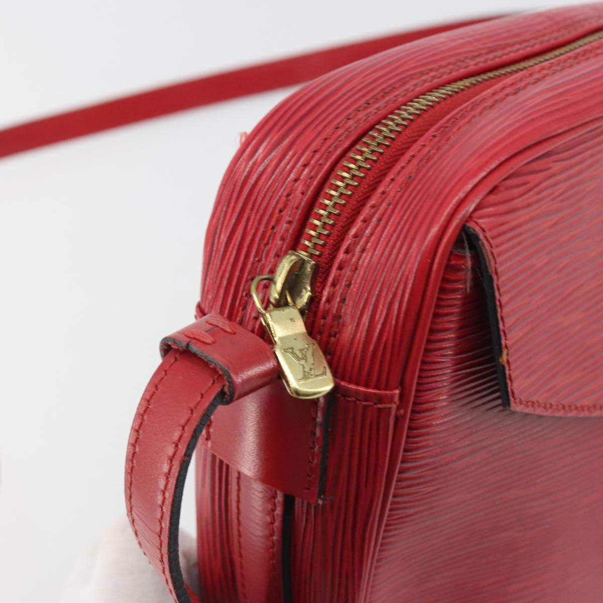 LOUIS VUITTON Epi Jeune Fille MM Shoulder Bag Red M52157 LV Auth 194678A