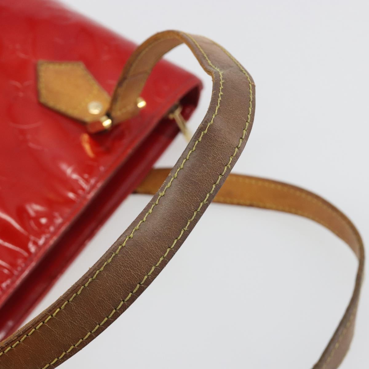 LOUIS VUITTON Monogram Vernis Houston Hand Bag Rouge M91092 LV Auth 194707