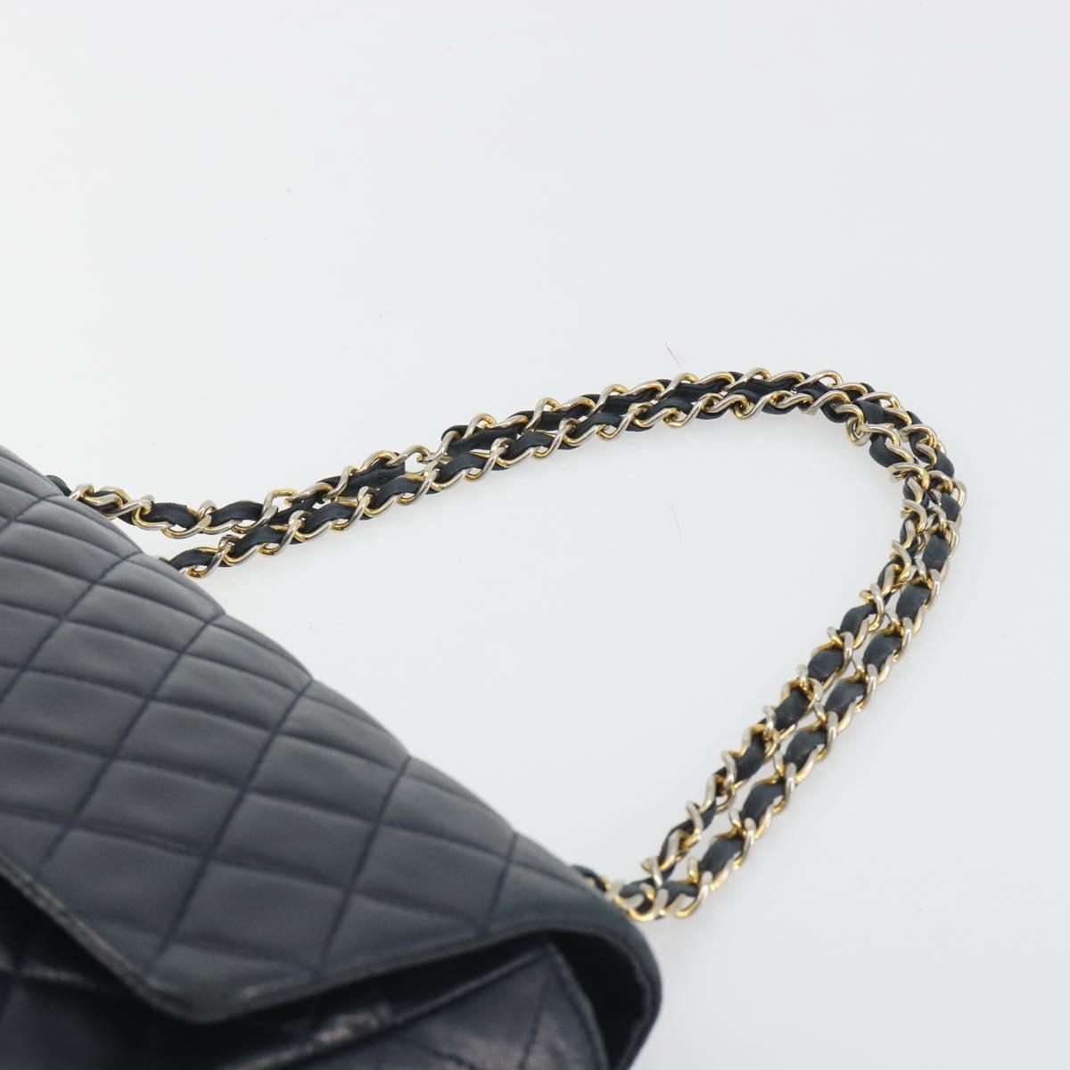 CHANEL Matelasse Chain Shoulder Bag Lamb Skin Navy Gold CC Auth 194776A