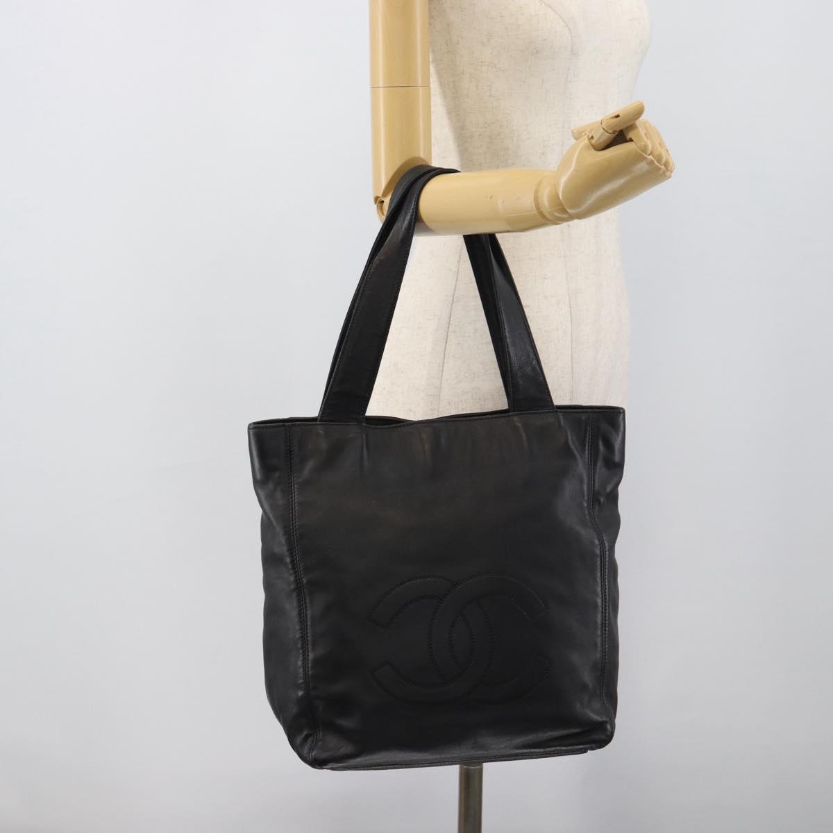 CHANEL Tote Bag Lamb Skin Black CC Auth 194905A