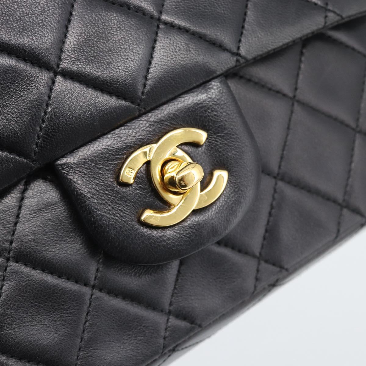 CHANEL Matelasse 25 Double Flap Chain Bag Lamb Skin Black Gold CC Auth 194921SAM
