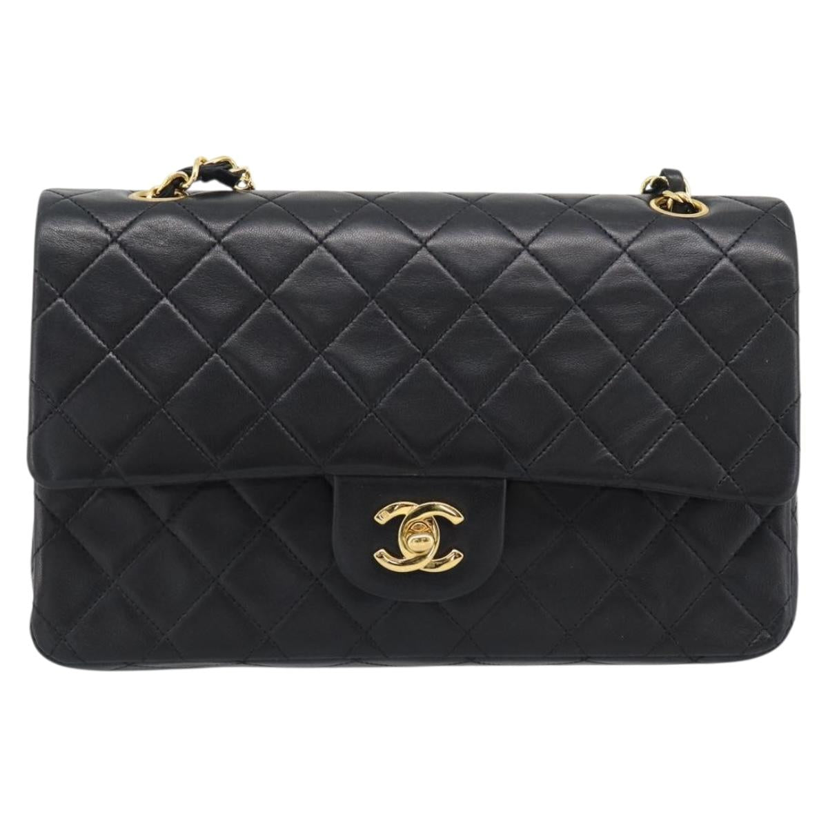 CHANEL Matelasse 25 Double Flap Chain Bag Lamb Skin Black Gold CC Auth 194921SAM