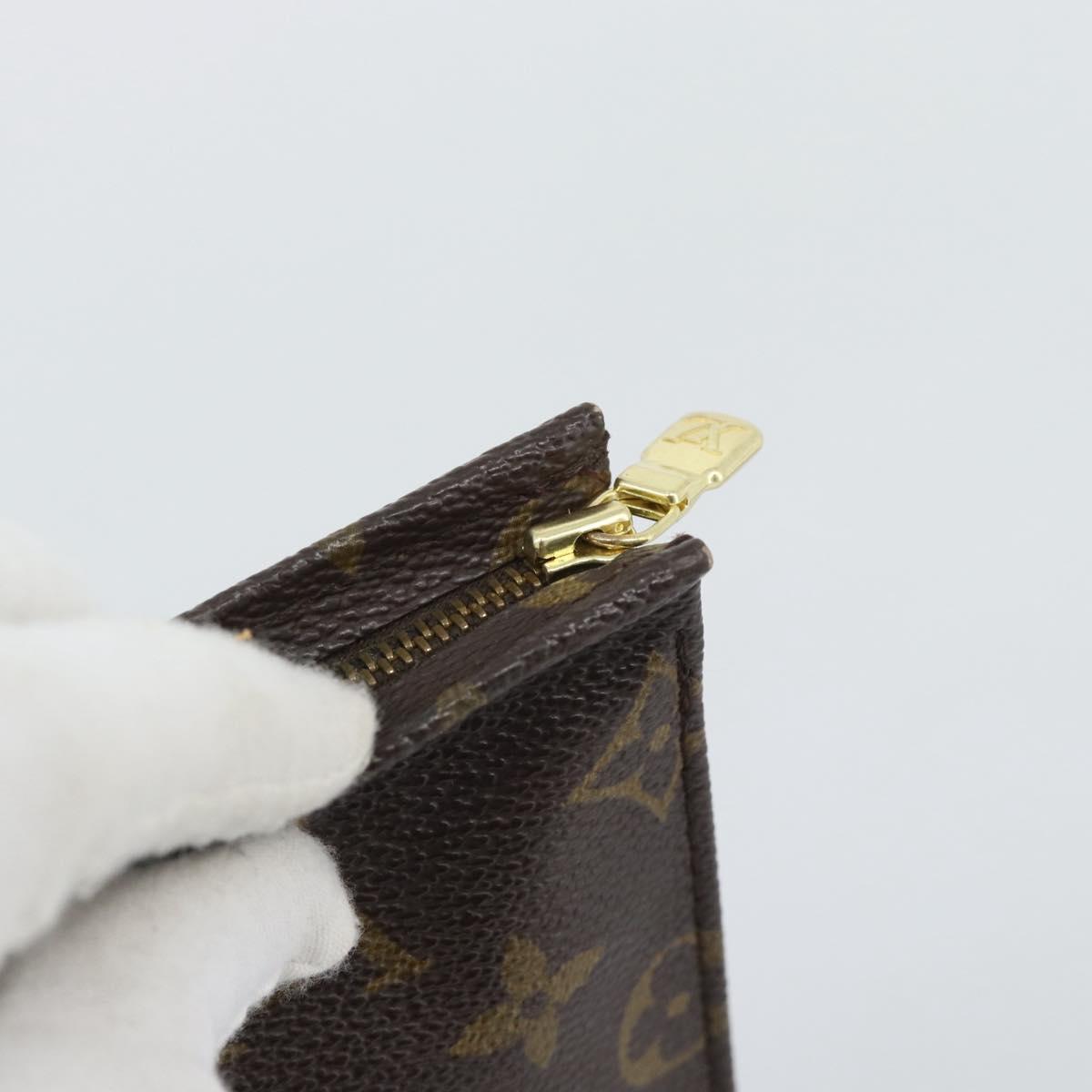 LOUIS VUITTON Monogram Poche Toilette 26 Pouch M47542 LV Auth 194940A