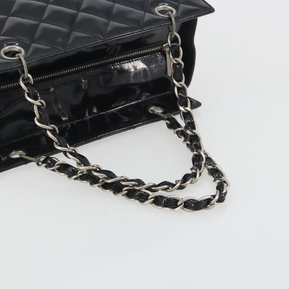 CHANEL Matelasse Chain Shoulder Bag Patent Leather Black Silver CC Auth 195001