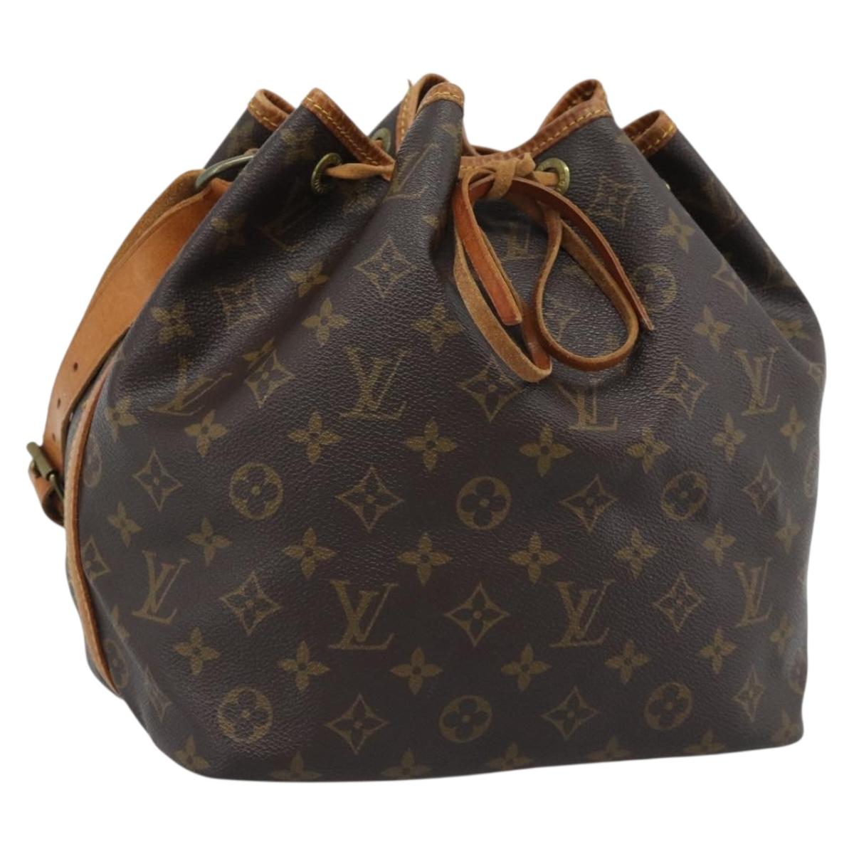 LOUIS VUITTON Monogram Petit Noe Shoulder Bag M42226 LV Auth 195033
