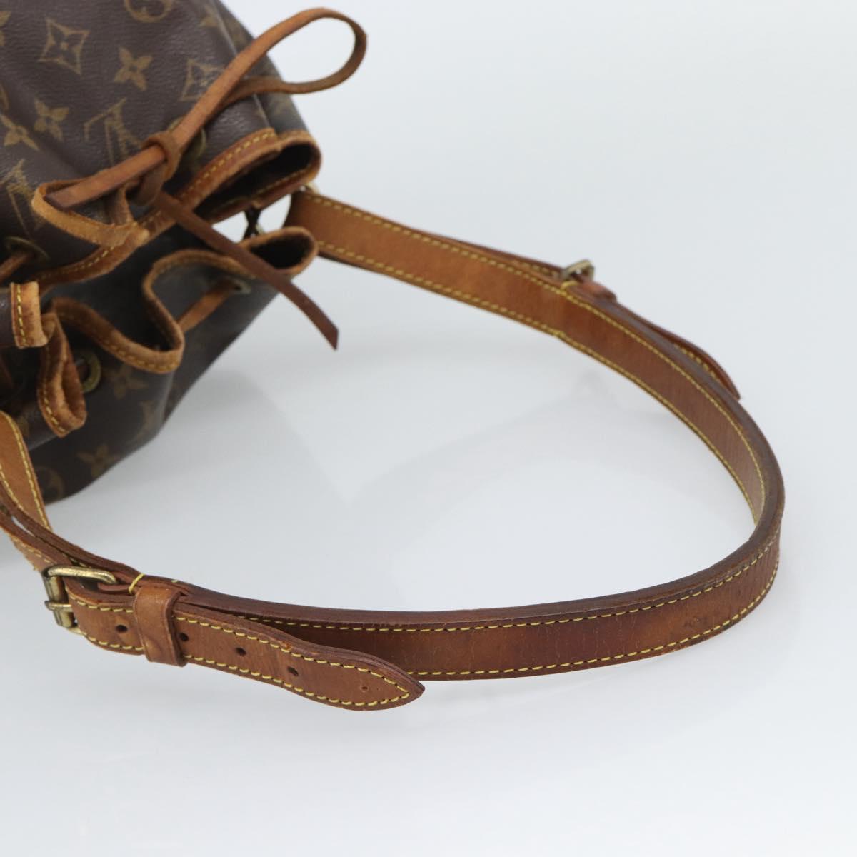 LOUIS VUITTON Monogram Petit Noe Shoulder Bag M42226 LV Auth 195050