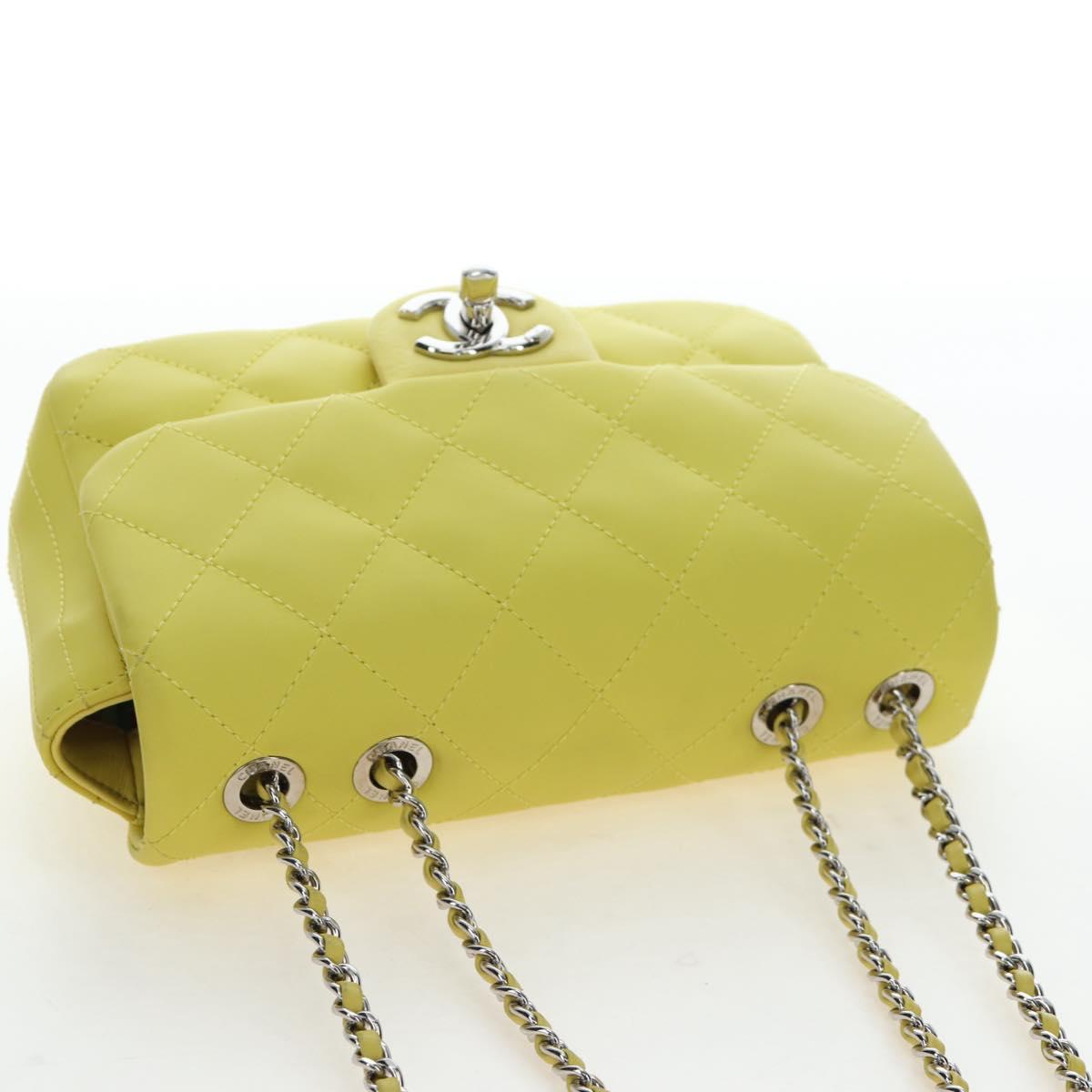 CHANEL Matelasse 20 Chain Shoulder Bag Leather Yellow Silver CC Auth 195108M