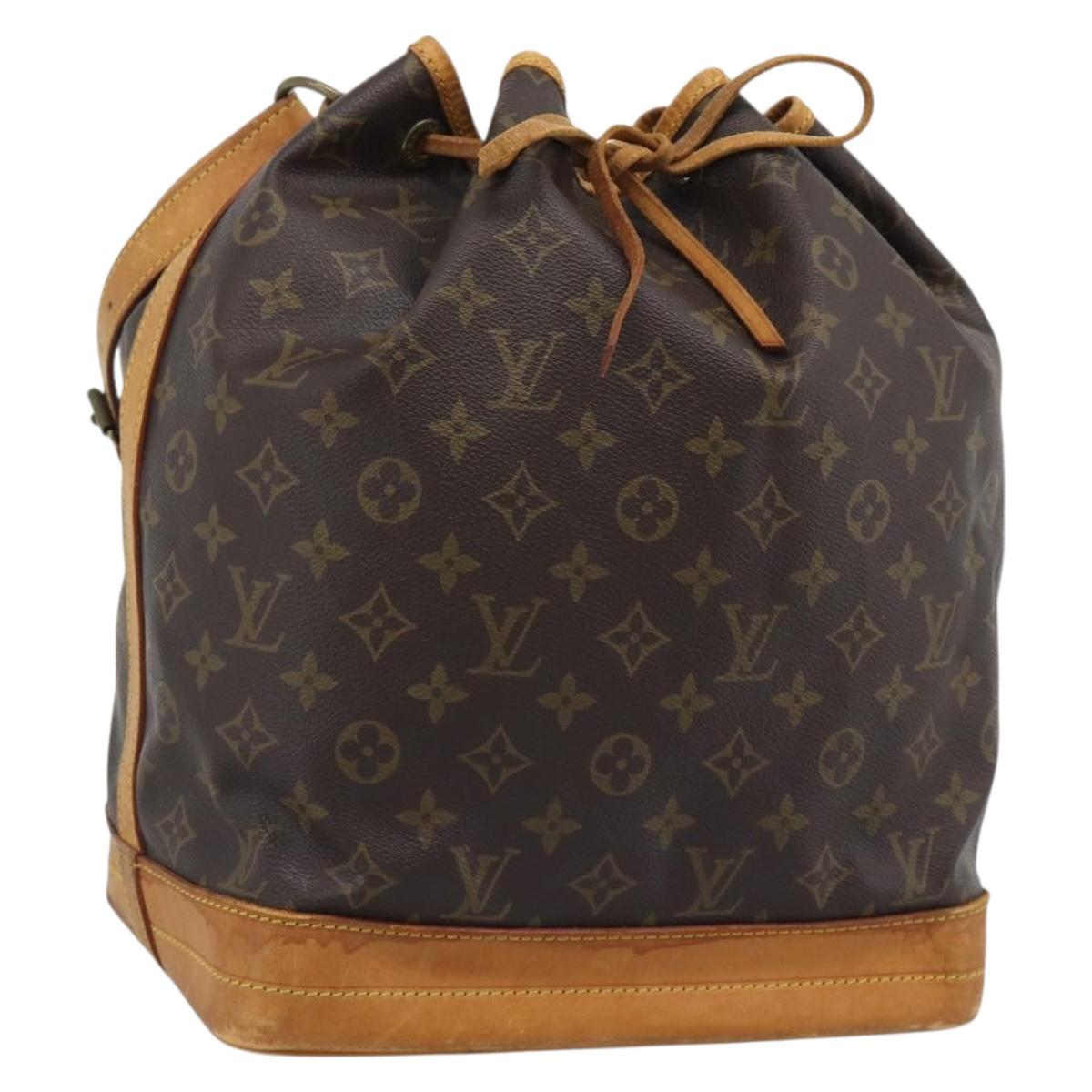 LOUIS VUITTON Monogram Petit Noe Shoulder Bag M42226 LV Auth 195175