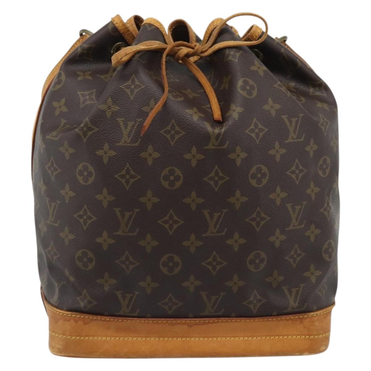 LOUIS VUITTON Monogram Petit Noe Shoulder Bag M42226 LV Auth 195175