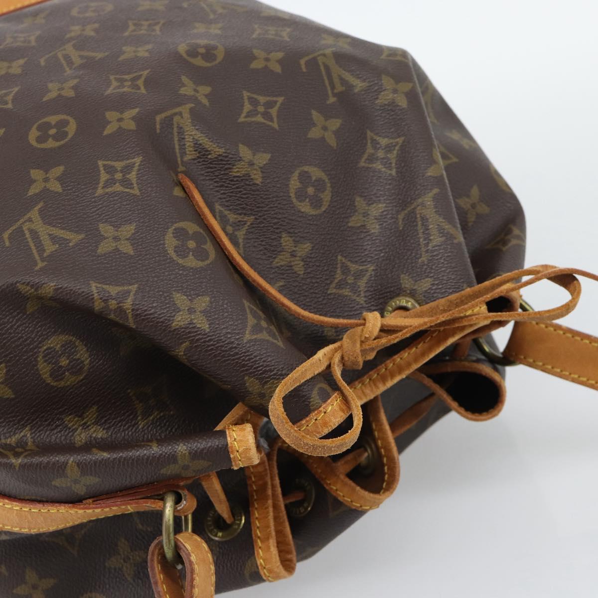 LOUIS VUITTON Monogram Petit Noe Shoulder Bag M42226 LV Auth 195175