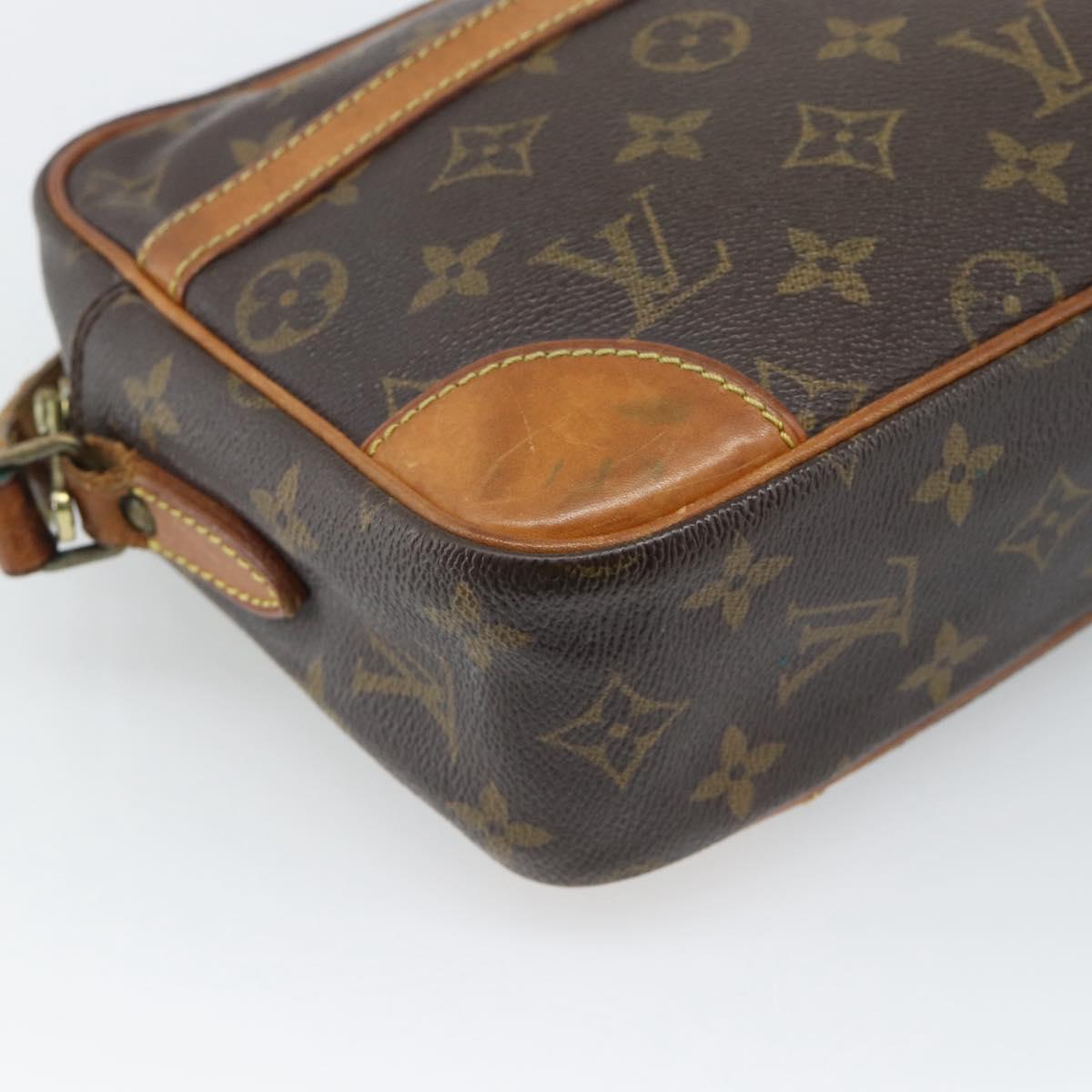 LOUIS VUITTON Monogram Trocadero 27 Shoulder Bag M51274 LV Auth 195211