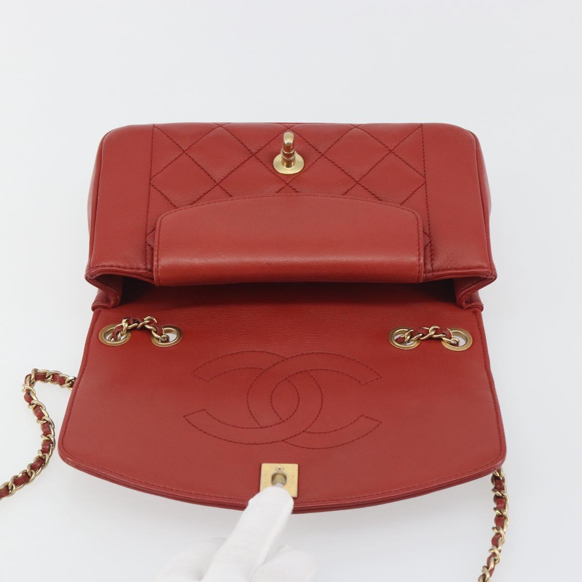 CHANEL Matelasse Chain Shoulder Bag Lamb Skin Red Gold Tone CC Auth 195253SM