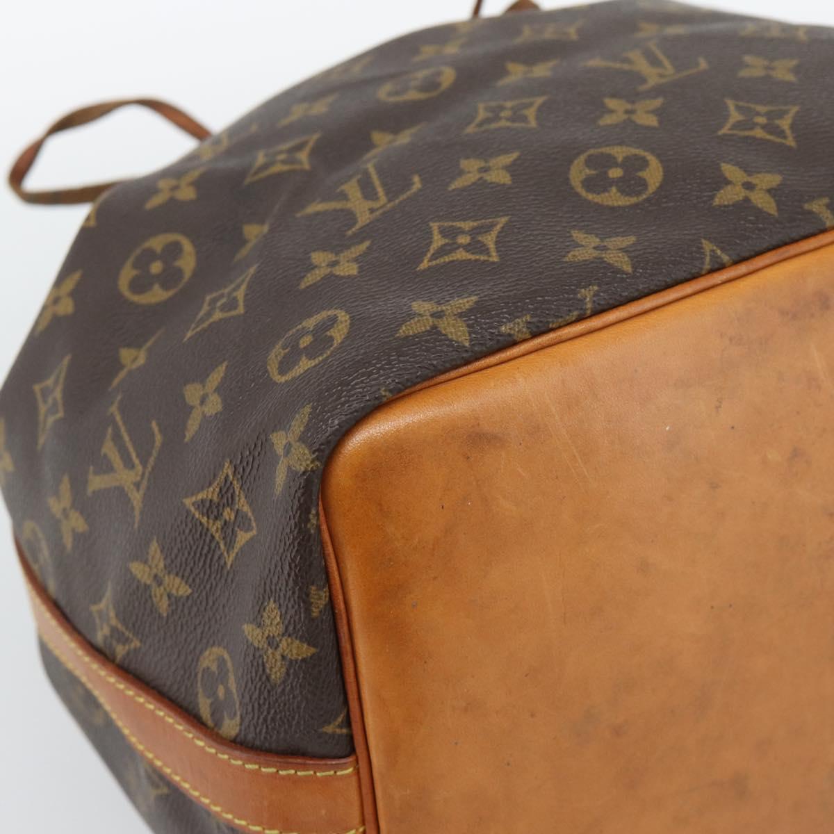 LOUIS VUITTON Monogram Petit Noe Shoulder Bag M42226 LV Auth 195303A