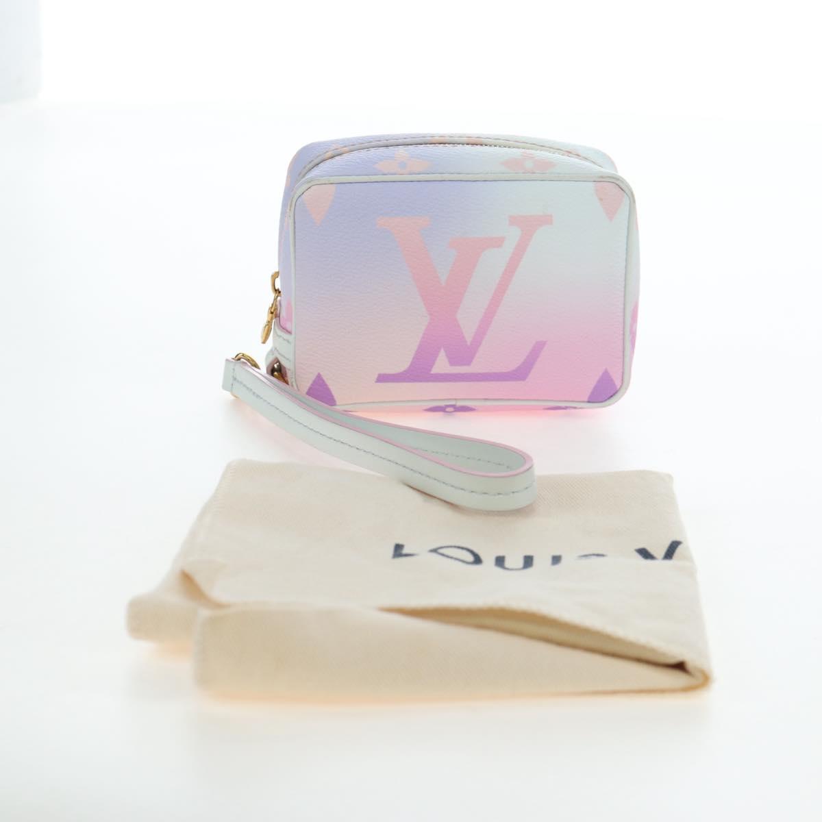 LOUIS VUITTON Monogram Giant Trousse Wapity Spring In The City Auth 195309M