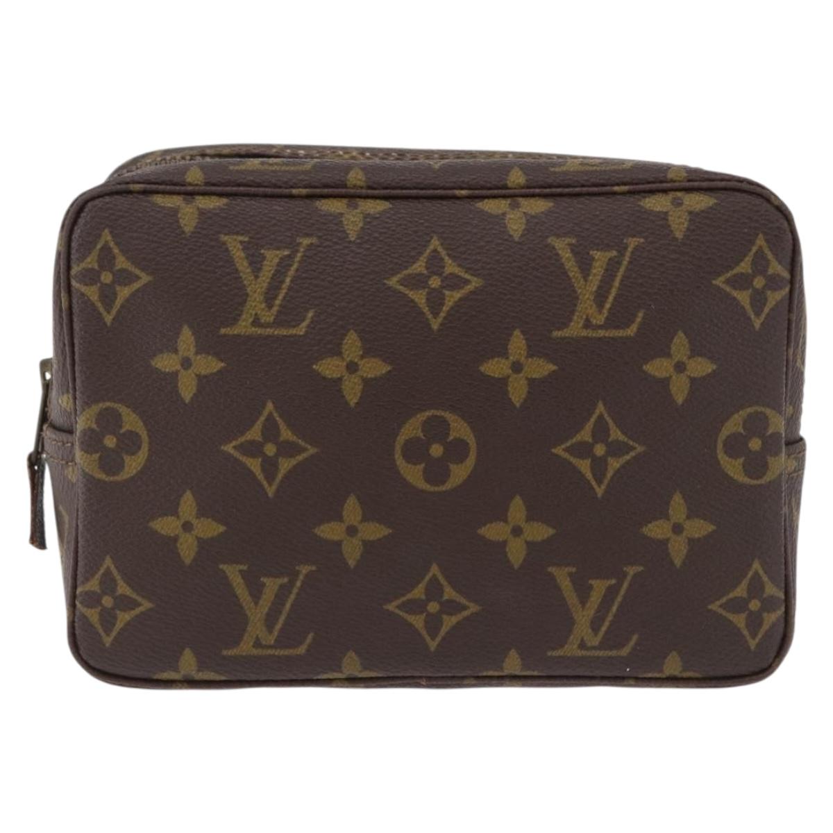 LOUIS VUITTON Monogram Trousse Toilette 18 Pouch M47526 LV Auth 195387A