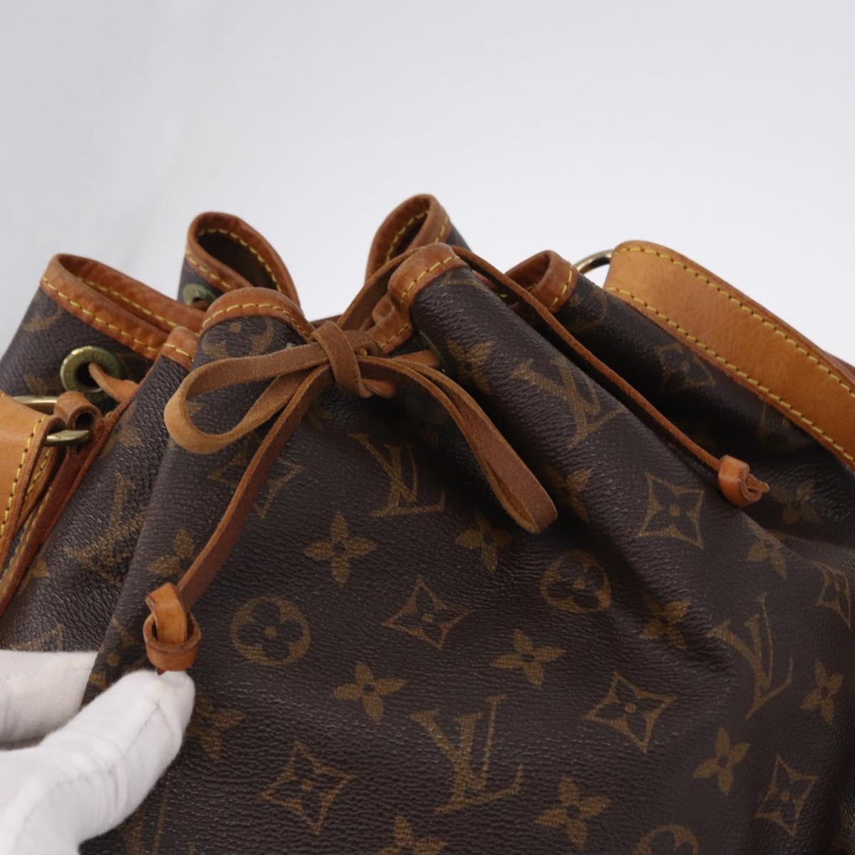 LOUIS VUITTON Monogram Noe Shoulder Bag M42224 LV Auth 195397