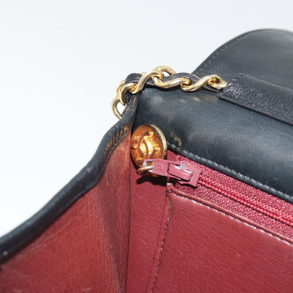 CHANEL Matelasse Chain Shoulder Bag Lamb Skin Black Gold Tone CC Auth 195492