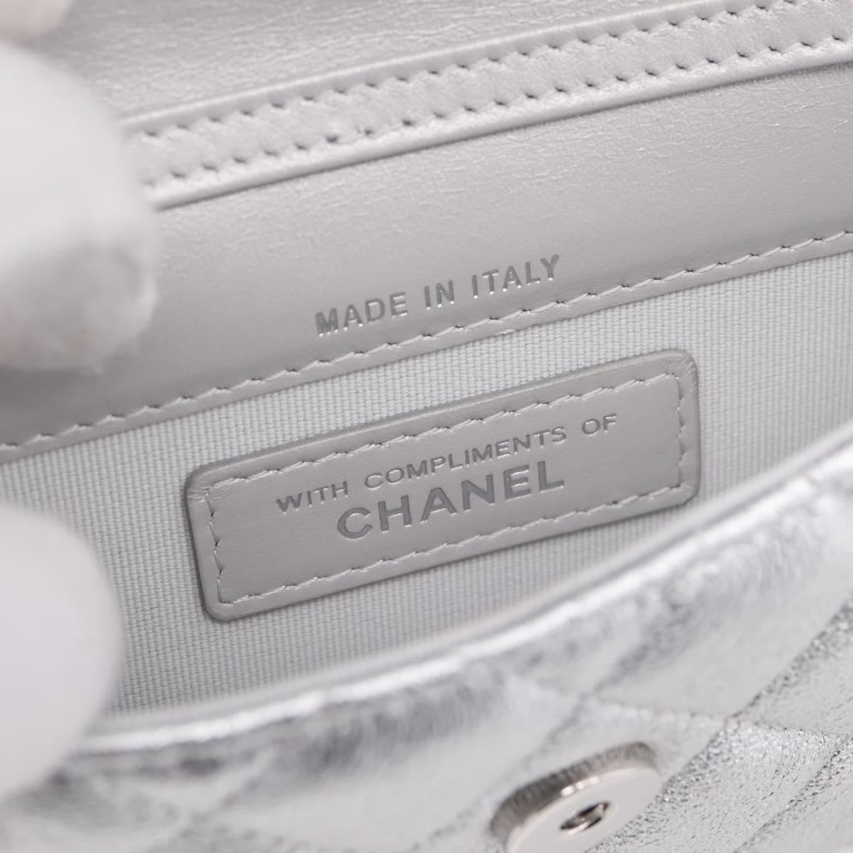 CHANEL Chain Shoulder Pouch Matelasse Leather Silver CC Auth 195507M