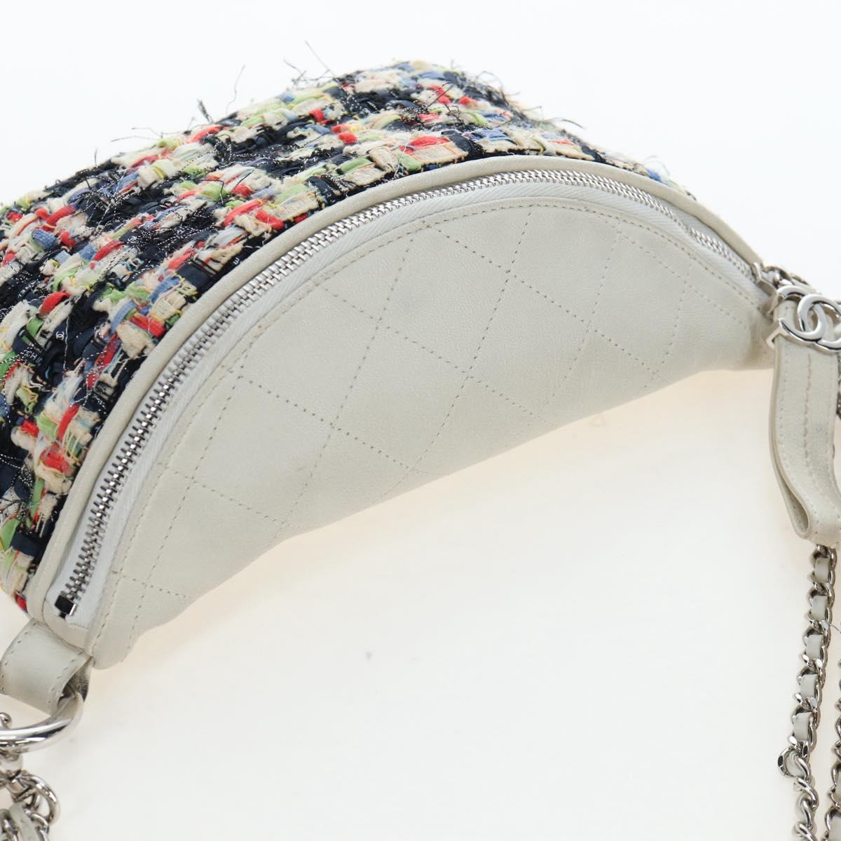 CHANEL Chain Matelasse Shoulder Bag tweed White Silver CC Auth 195515M