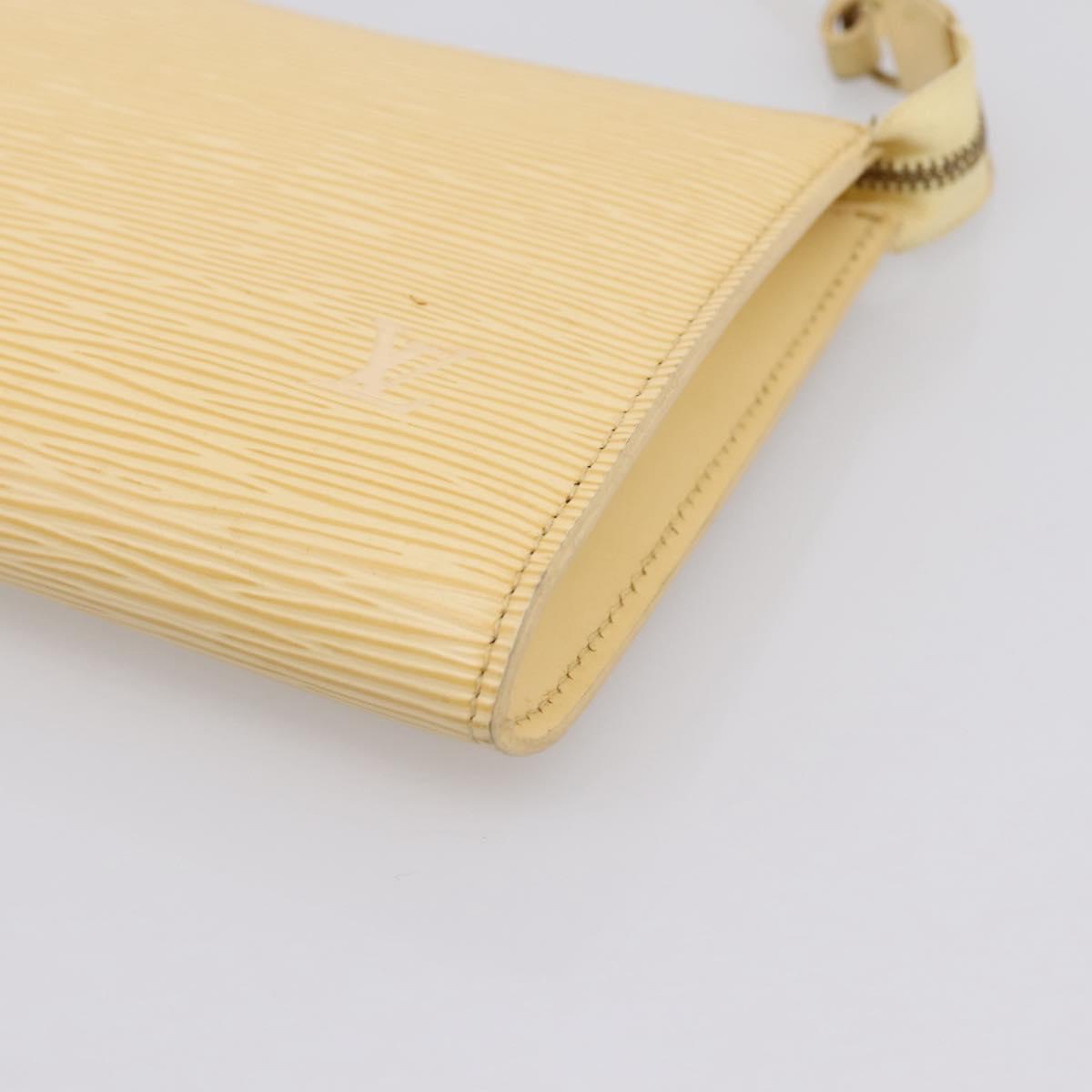 LOUIS VUITTON Epi Pochette Accessoires Pouch Vanilla M5294A LV Auth 195523V