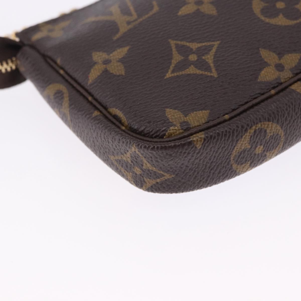 LOUIS VUITTON Monogram Vivienne Mini Pochette Accessoires M68489 Auth 195558M