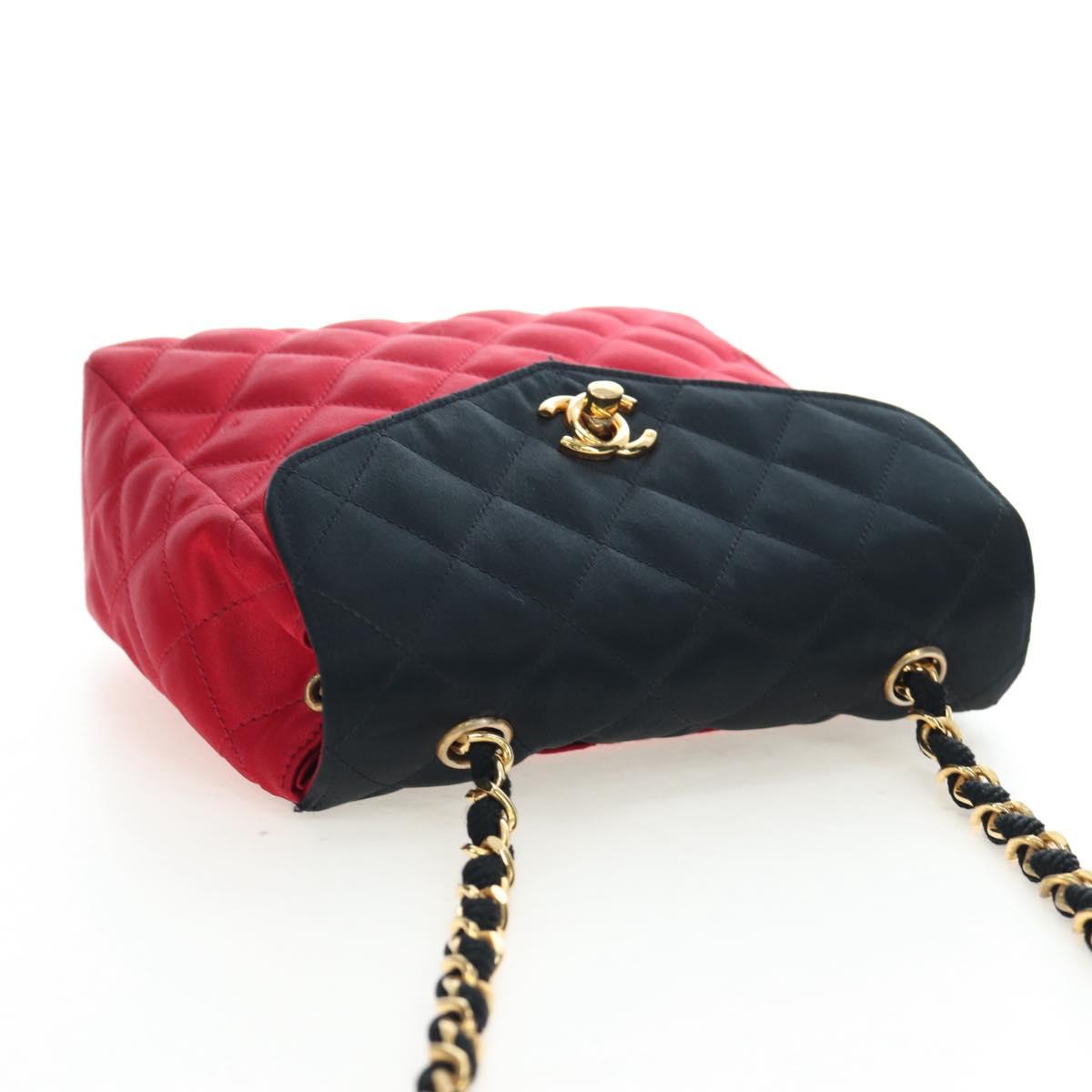 CHANEL Matelasse Chain Shoulder Bag Satin Red Gold CC Auth 195562V