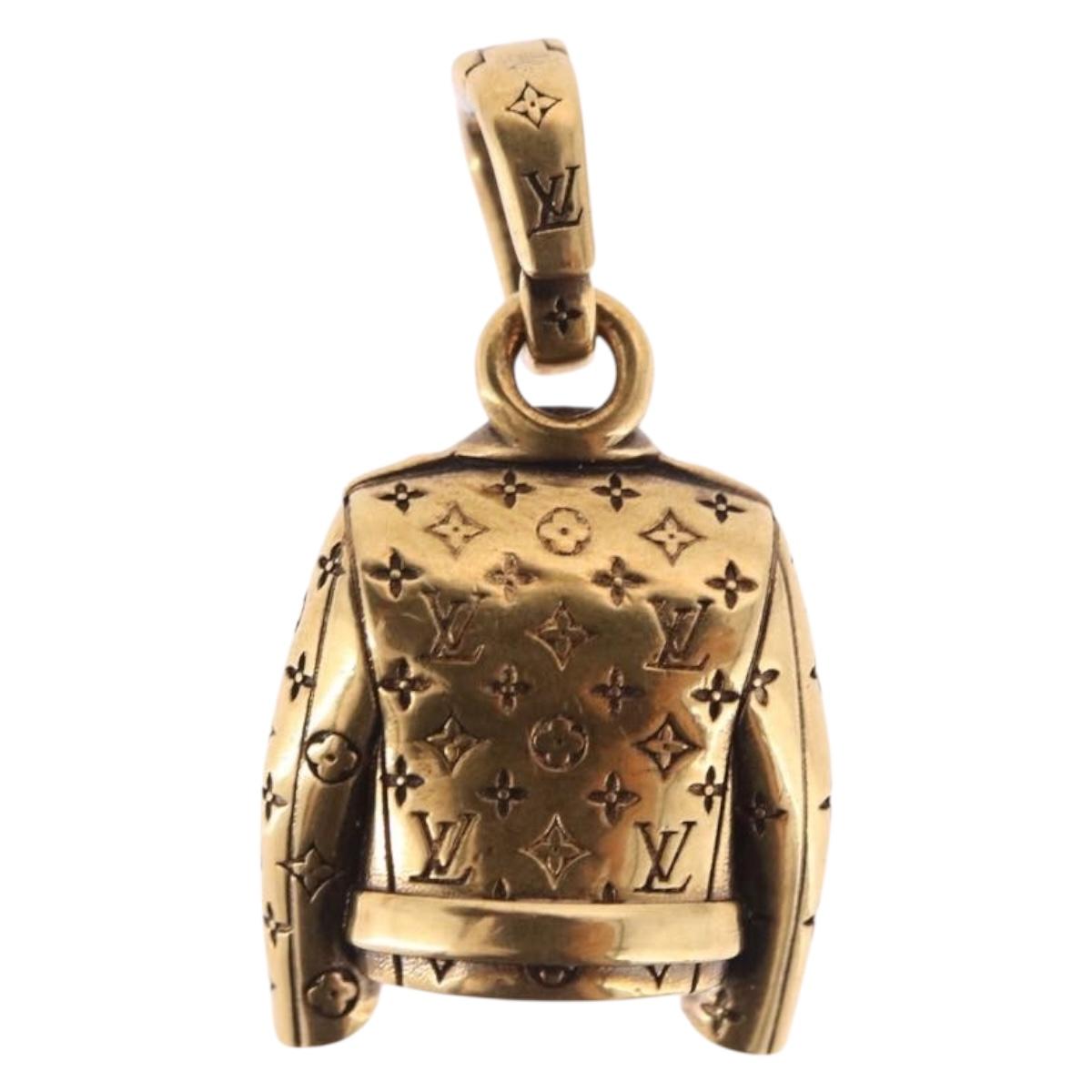 LOUIS VUITTON Charm LV Jacket Charm metal Gold Tone M03076 LV Auth 195618M