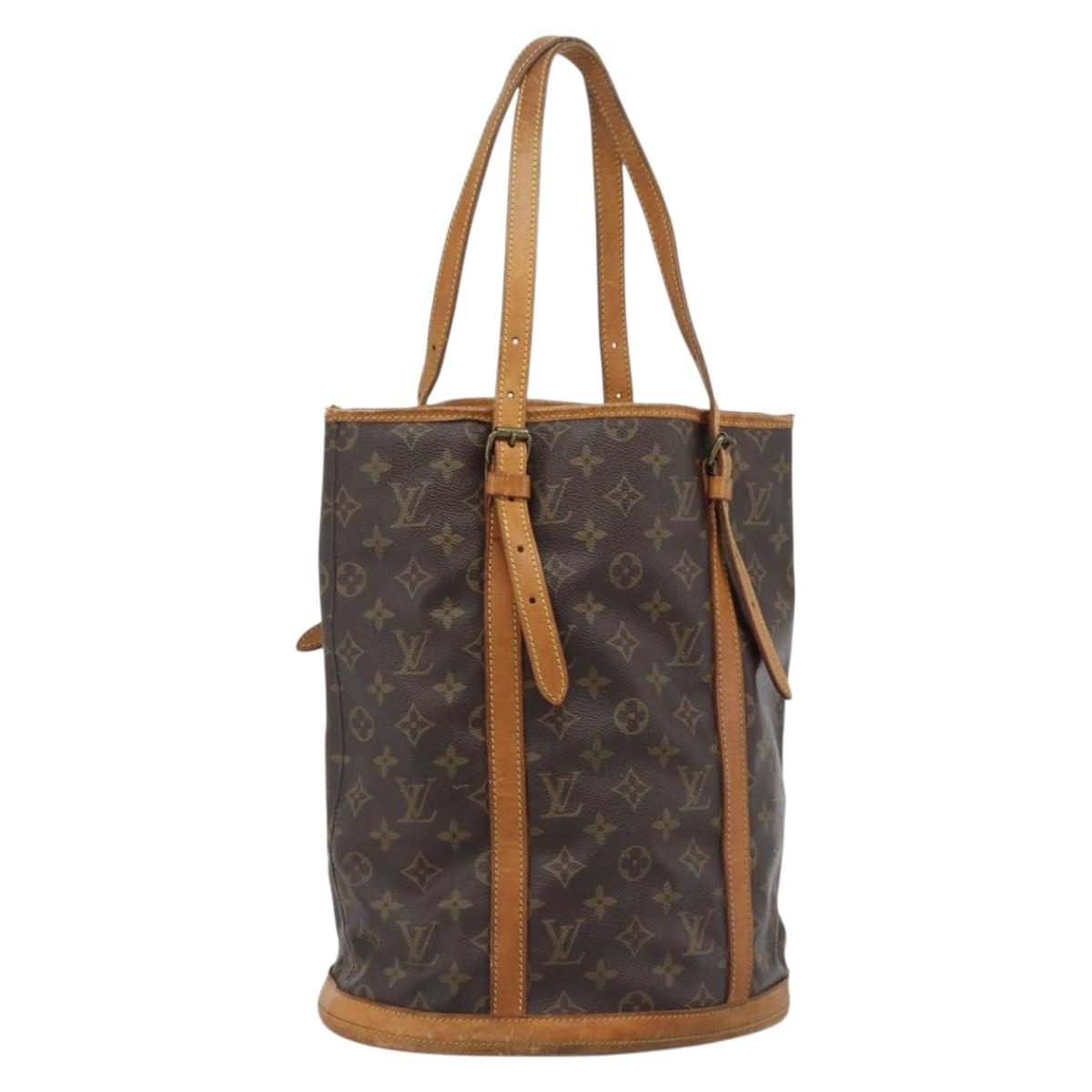 LOUIS VUITTON Monogram Bucket GM Shoulder Bag M42236 LV Auth 195679