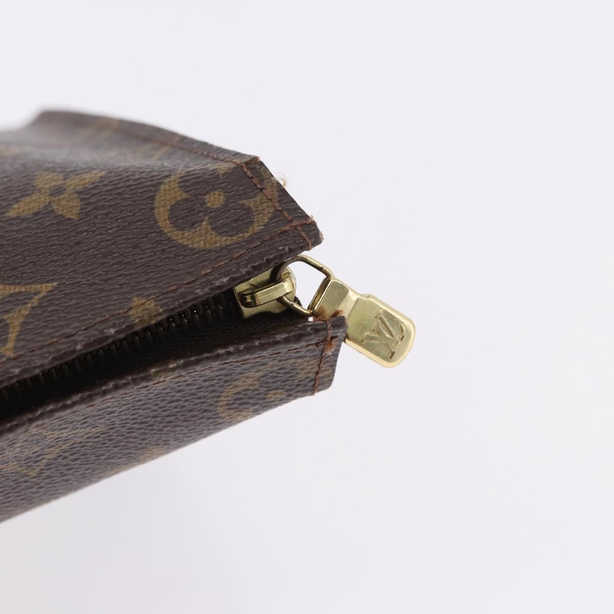 LOUIS VUITTON Monogram Poche Toilette 26 Pouch M47542 LV Auth 195782