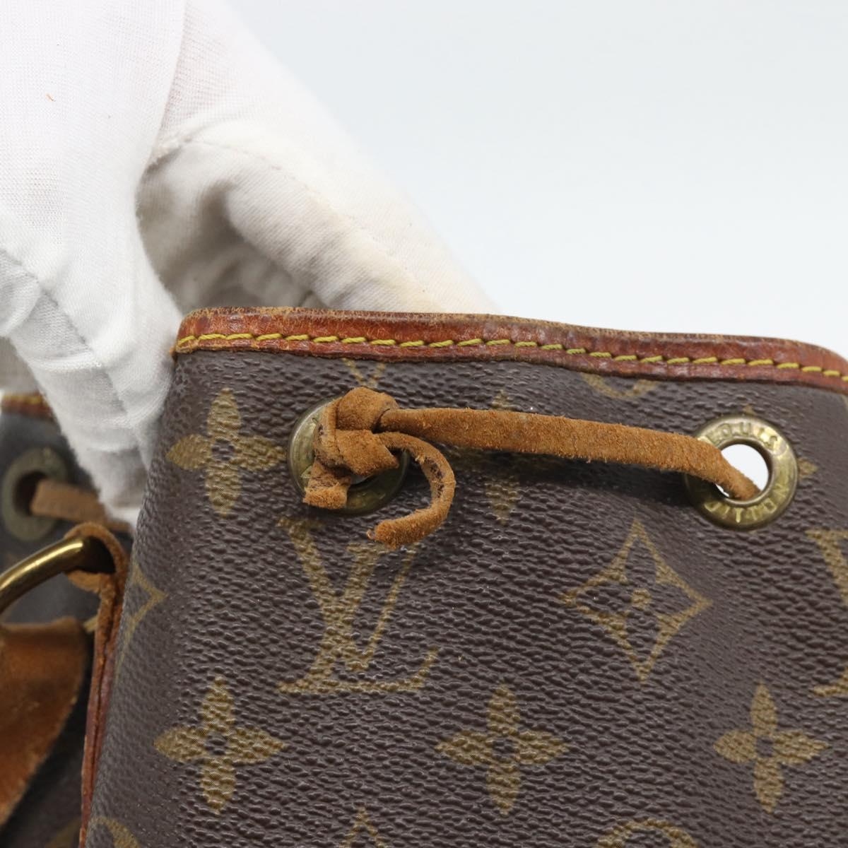 LOUIS VUITTON Monogram Petit Noe Shoulder Bag M42226 LV Auth 196026