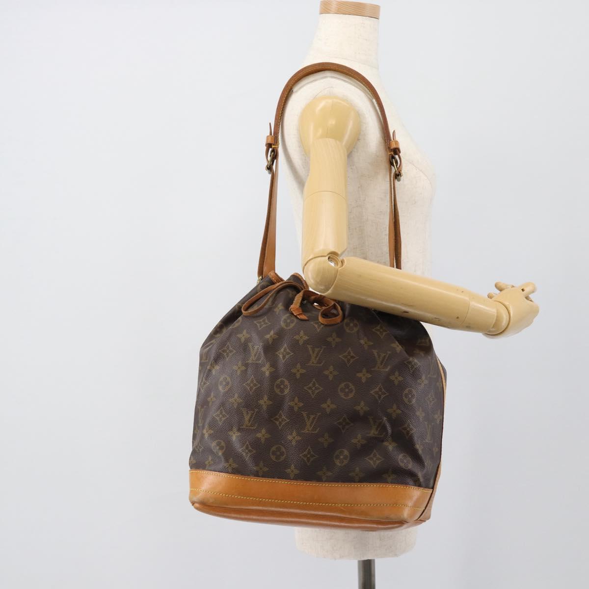 LOUIS VUITTON Monogram Noe Shoulder Bag M42224 LV Auth 196039A