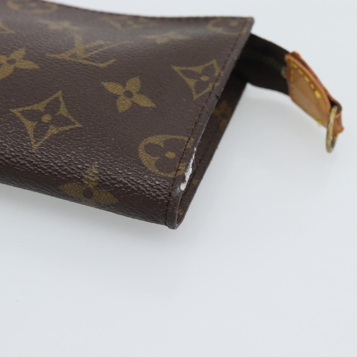 LOUIS VUITTON Monogram Bucket PM Pouch Accessory Pouch LV Auth 196114