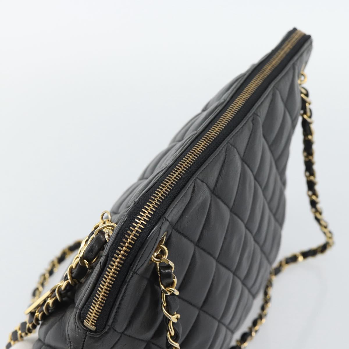 CHANEL Matelasse Chain Shoulder Bag Lamb Skin Black Gold Tone CC Auth 196177