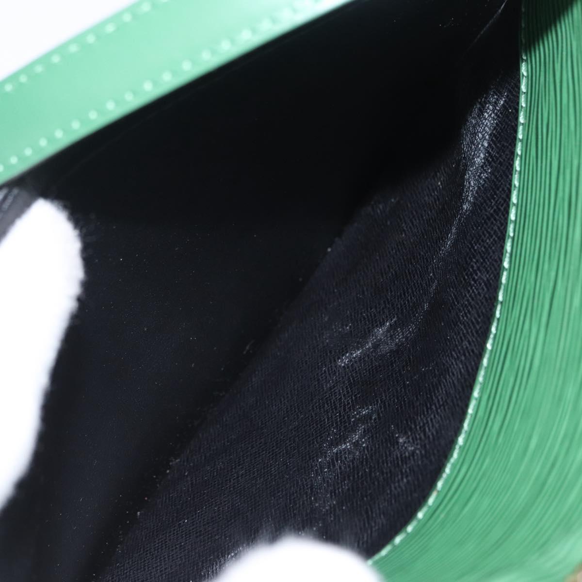 LOUIS VUITTON Epi Jeune Fille MM Shoulder Bag Green M52154 LV Auth 196197V