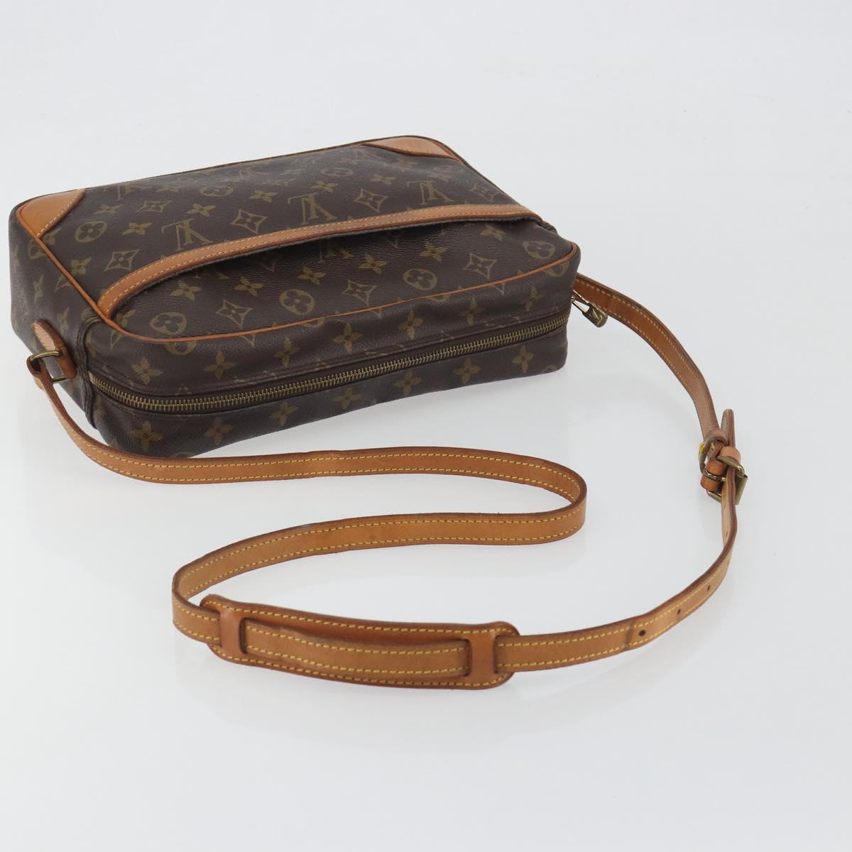 LOUIS VUITTON Monogram Trocadero 30 Shoulder Bag M51272 LV Auth 196202A