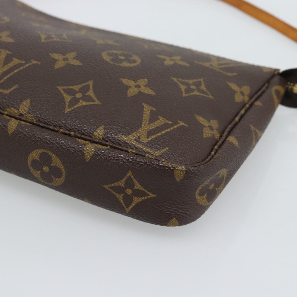 LOUIS VUITTON Monogram Pochette Accessoires Pouch M51980 LV Auth 196244