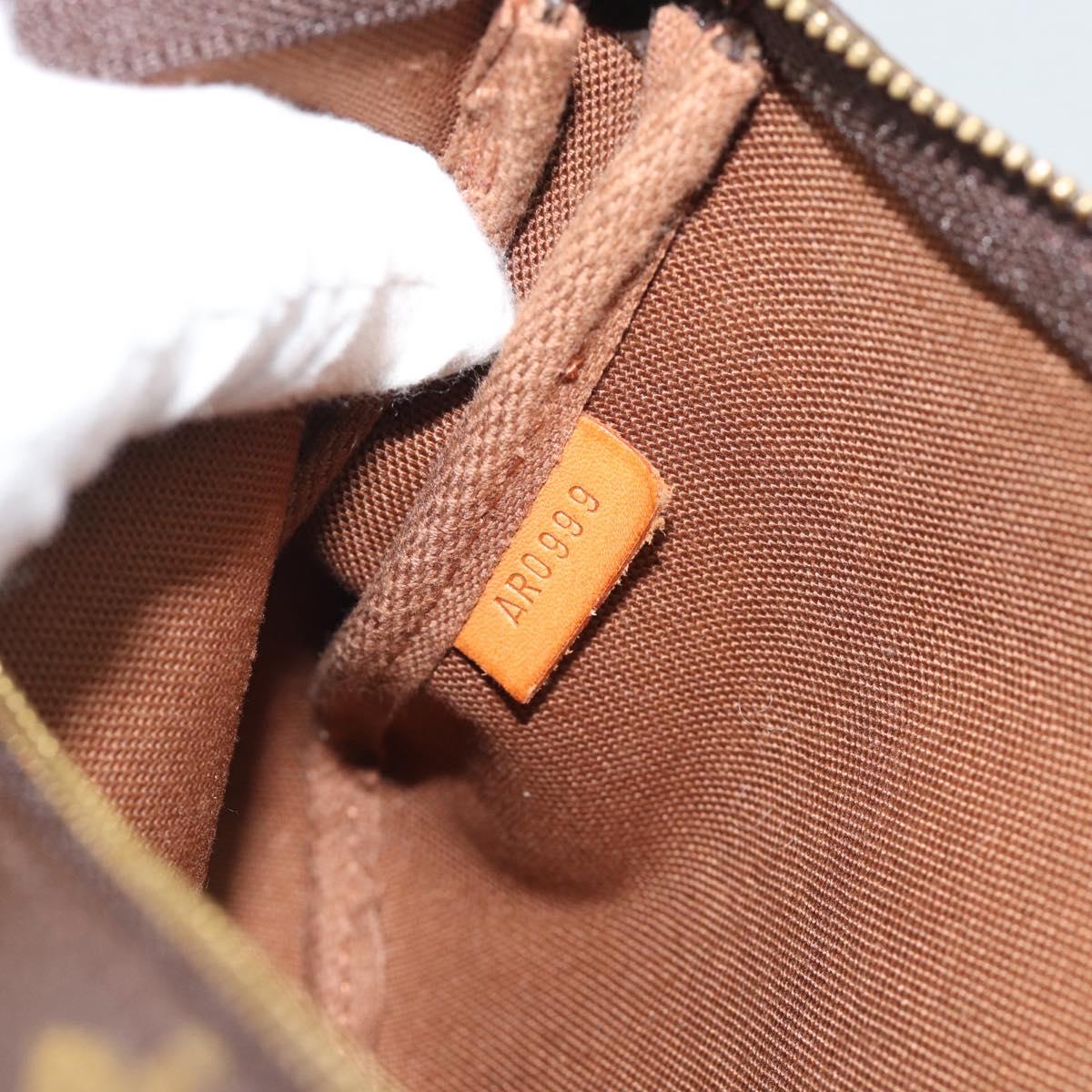 LOUIS VUITTON Monogram Pochette Accessoires Pouch M51980 LV Auth 196244