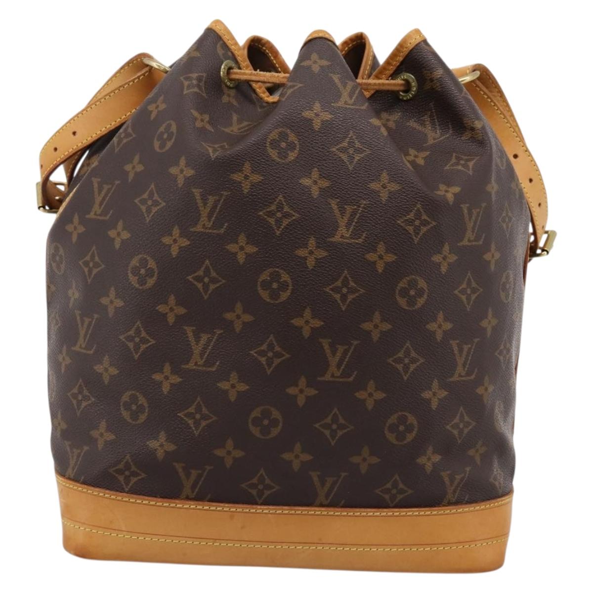 LOUIS VUITTON Monogram Petit Noe Shoulder Bag M42226 LV Auth 196380A