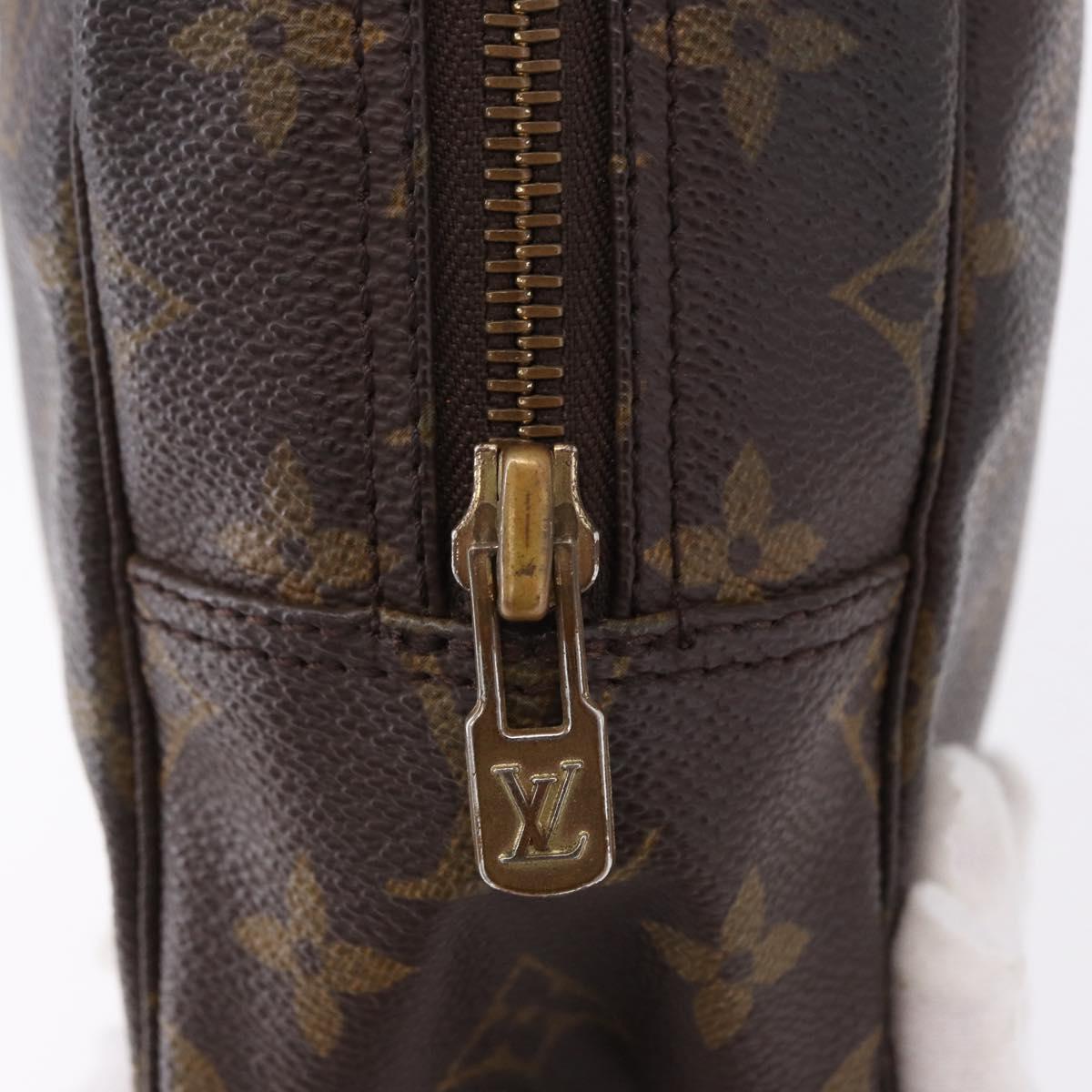 LOUIS VUITTON Monogram Trousse Toilette 28 Clutch Bag M47522 LV Auth 196383