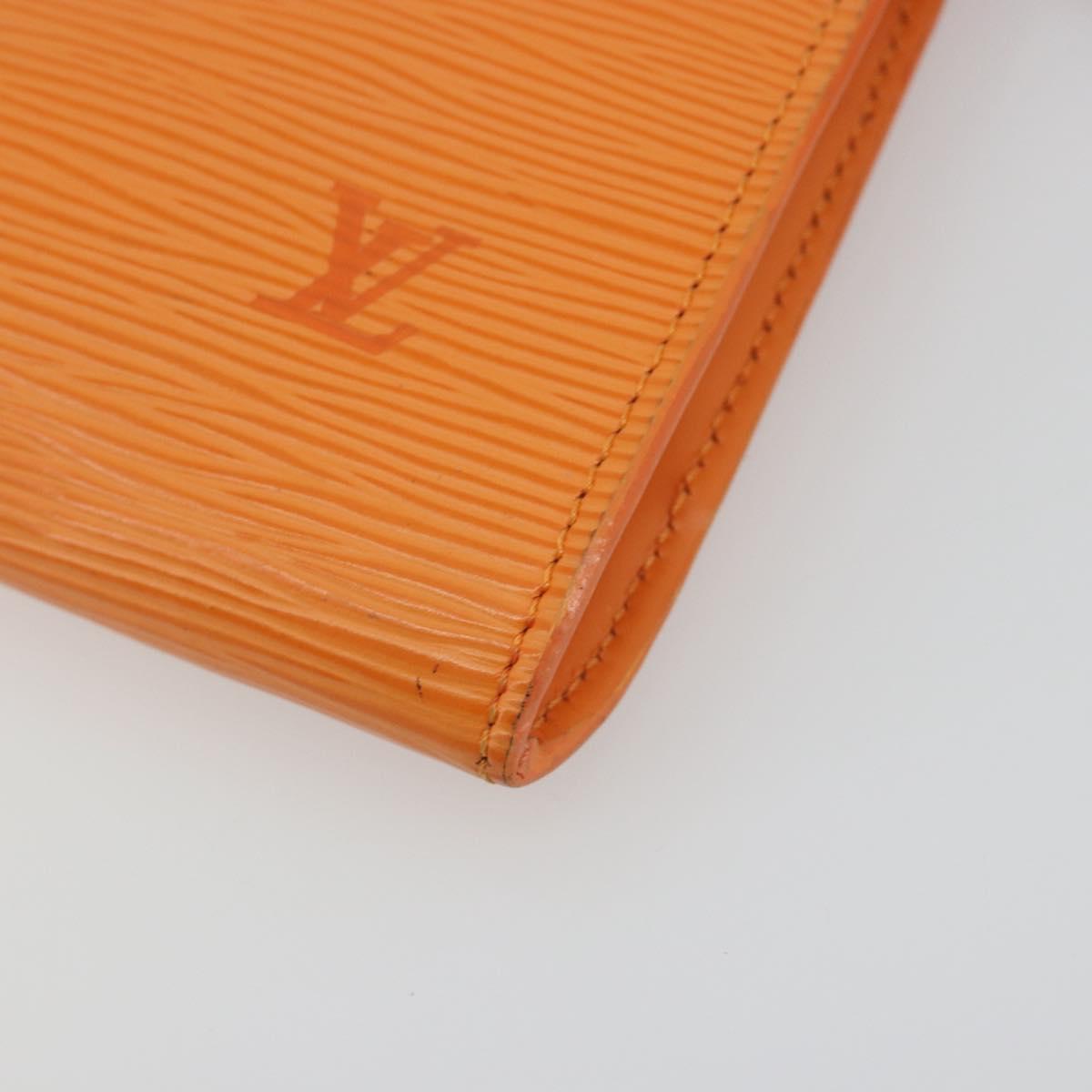 LOUIS VUITTON Epi Pochette Accessoires Pouch Orange Mandarin M5294H Auth 196401