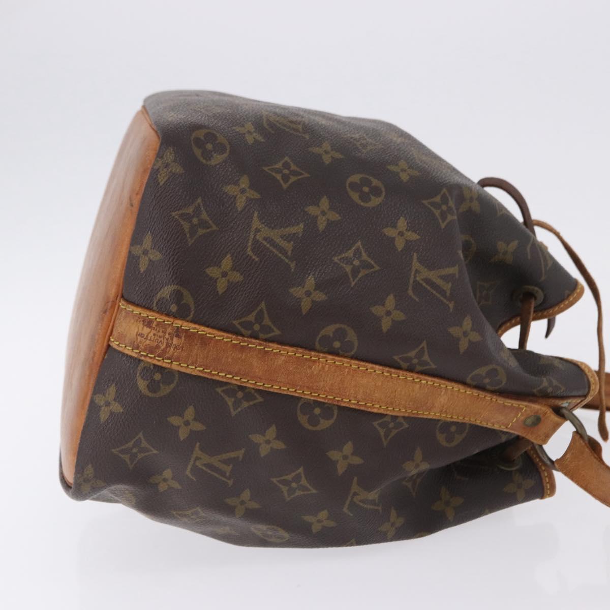 LOUIS VUITTON Monogram Petit Noe Shoulder Bag M42226 LV Auth 196422